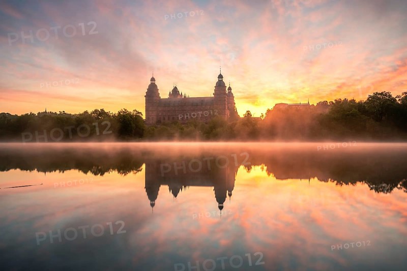 Johannisburg Castle reflected in the Main River