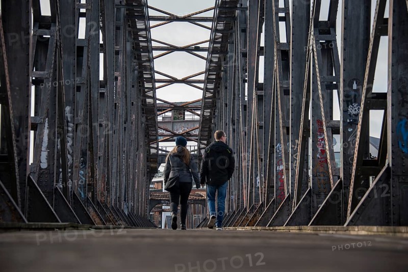 Strollers on heritage-protected lift bridge