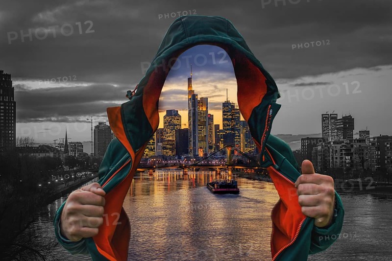 View of the Main River and skyline of Frankfurt am Main