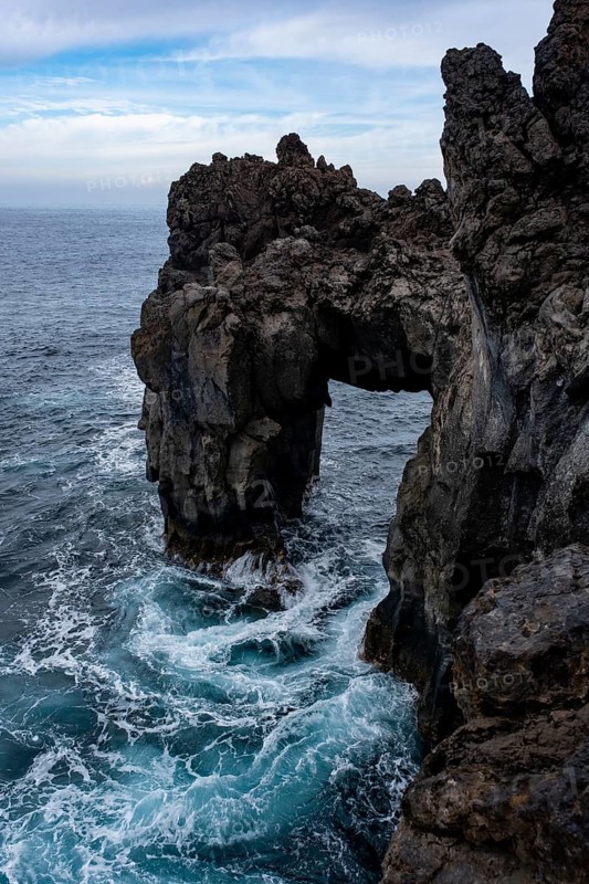 Rock gate