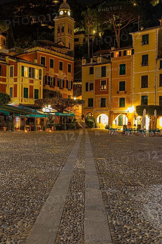 Pebble paving at Piazza Martini dellOlivetta at night