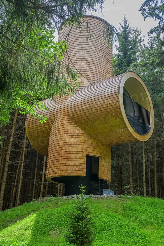 Modern forest house on the Pogusch
