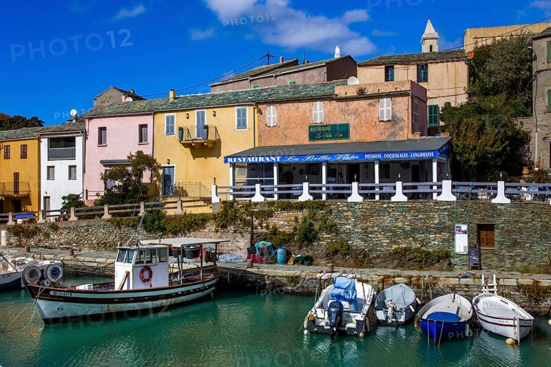Centuri Port