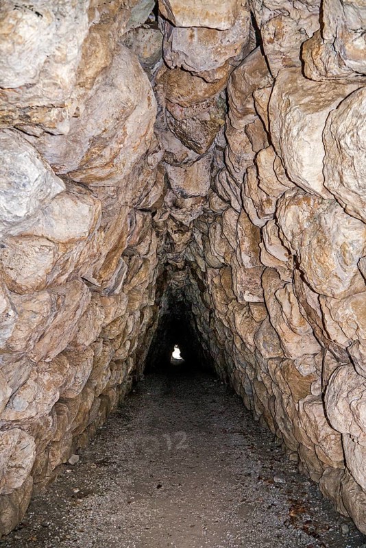 Tunnel through the city wall