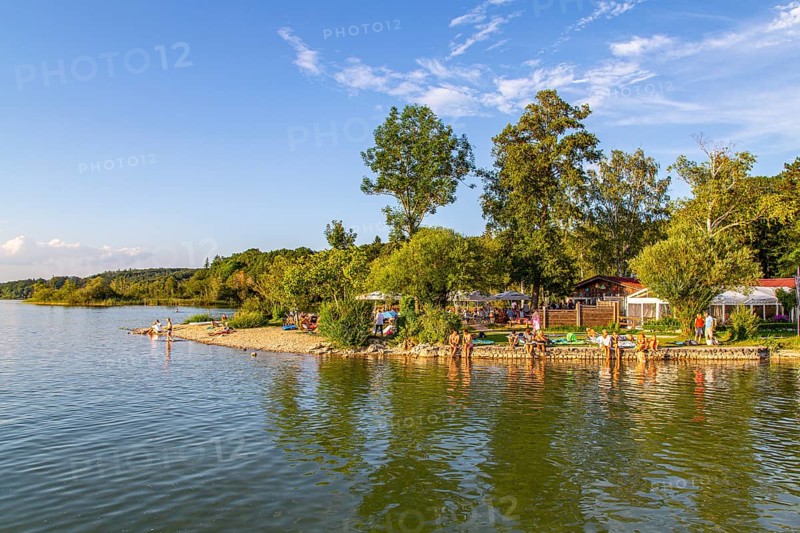 Sunbathing lawn and bathing area