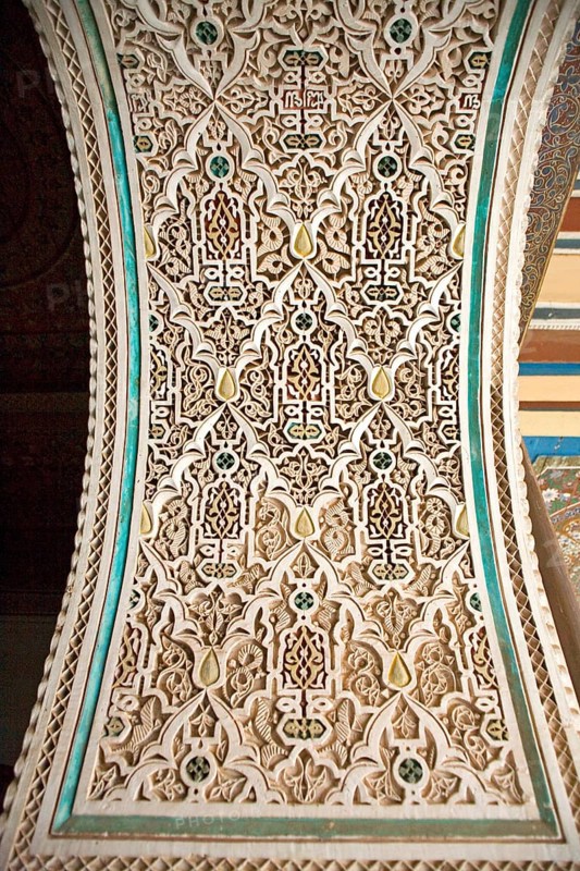 Precious relief in the Palais de la Bahia