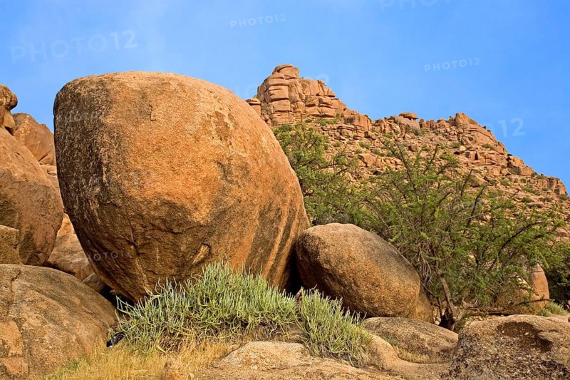 Bizarre granite rocks