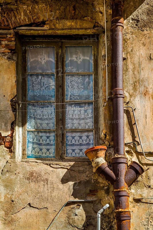 Dilapidated houses in the Citadel