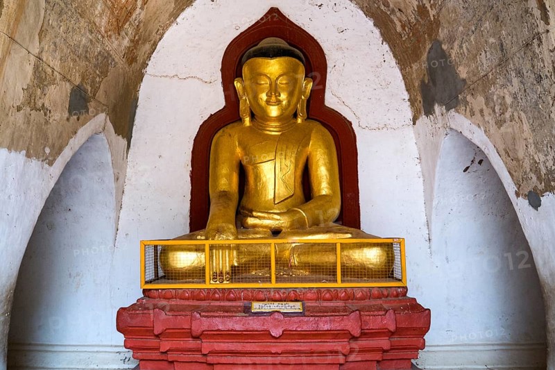 Buddha statue