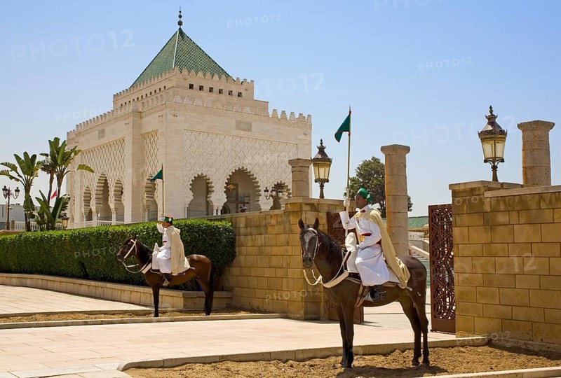 Guards on horseback in front of the Mausolee de Mohammed V