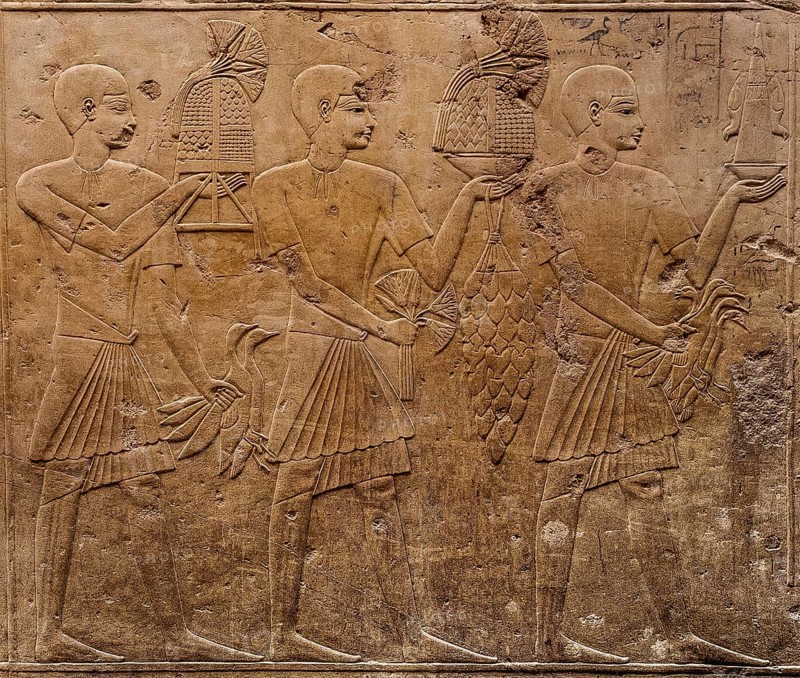 Servants bring offerings: Vegetables