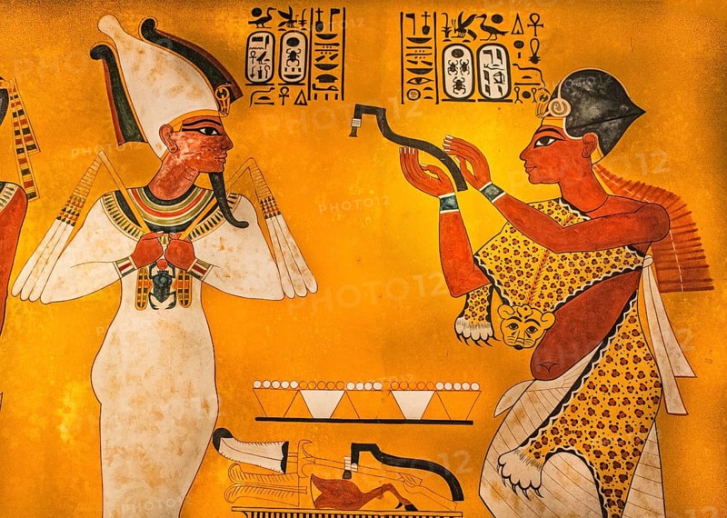 Ritual mouth opening ceremony on Tutankhamun in representation of Osiris by Eje