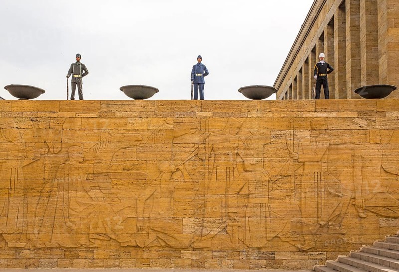 Guard of honour in front of Atatuerk's mausoleum