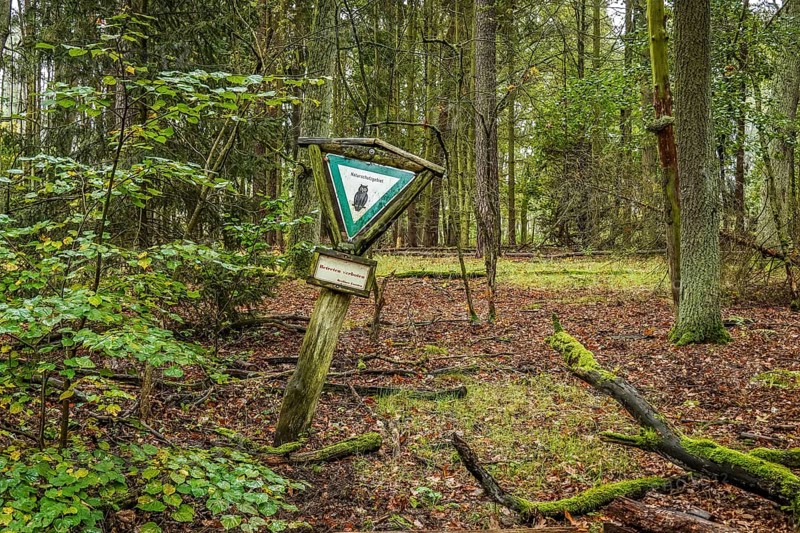 Sign nature reserve