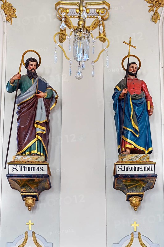 Statues of saints