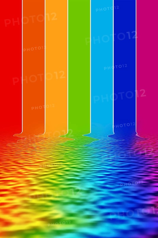 Illustration spectrum colors reflecting on water