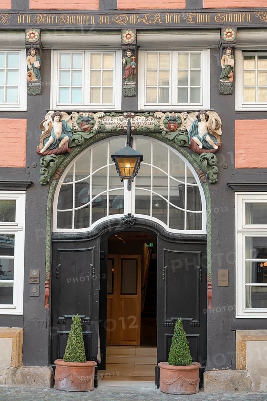 Entrance portal