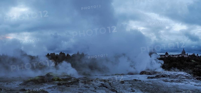 Active geothermal field