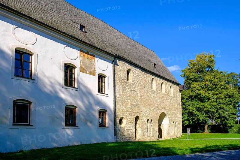 Carolingian Gate Hall