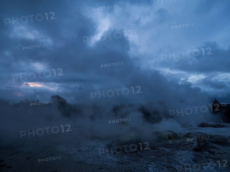 Active geothermal field