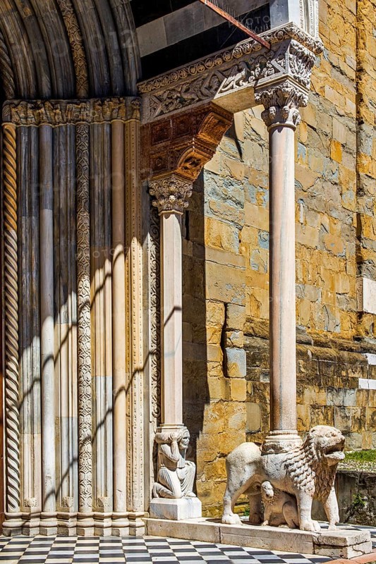 South entrance to the Cathedral of Santa Maria Maggiore with white lions