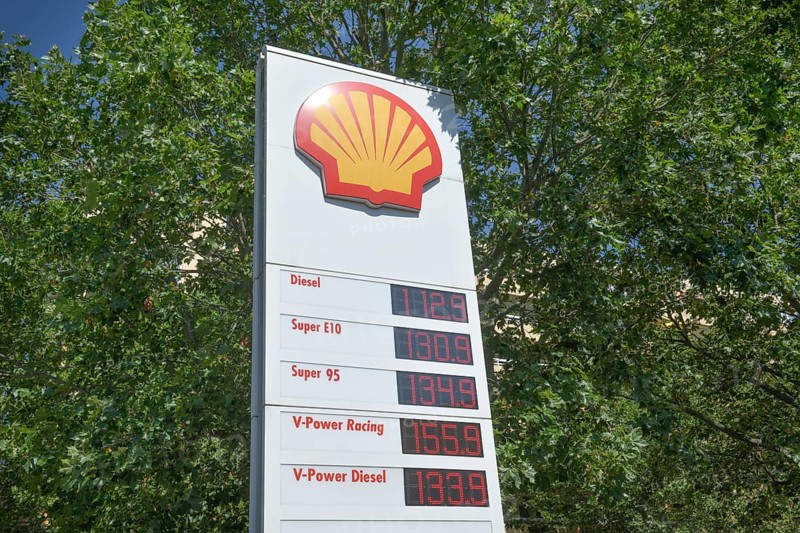 Display fuel prices