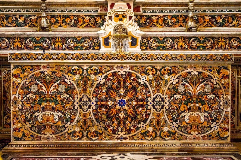 Baroque chapel with 18th century marble mosaics and statues San Cataldo Cathedral