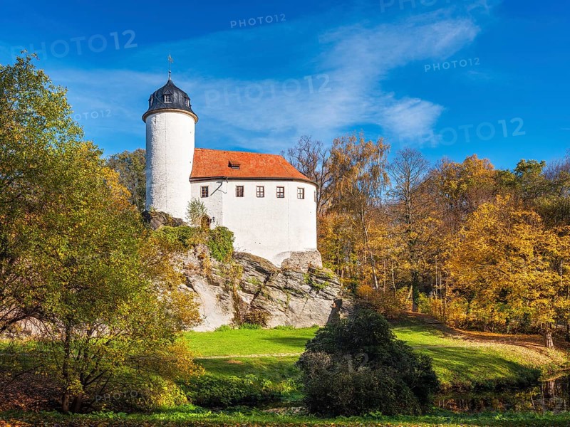 Rabenstein Castle in autumn