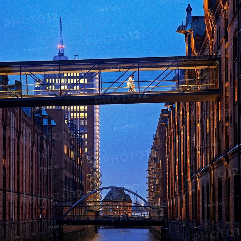 View from the Sand Bridge to Columbus House in the evening