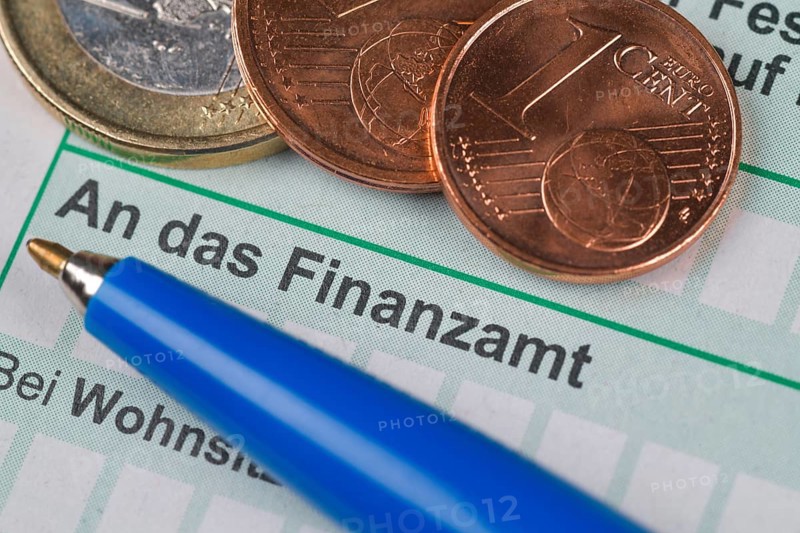 Income tax return to the tax office