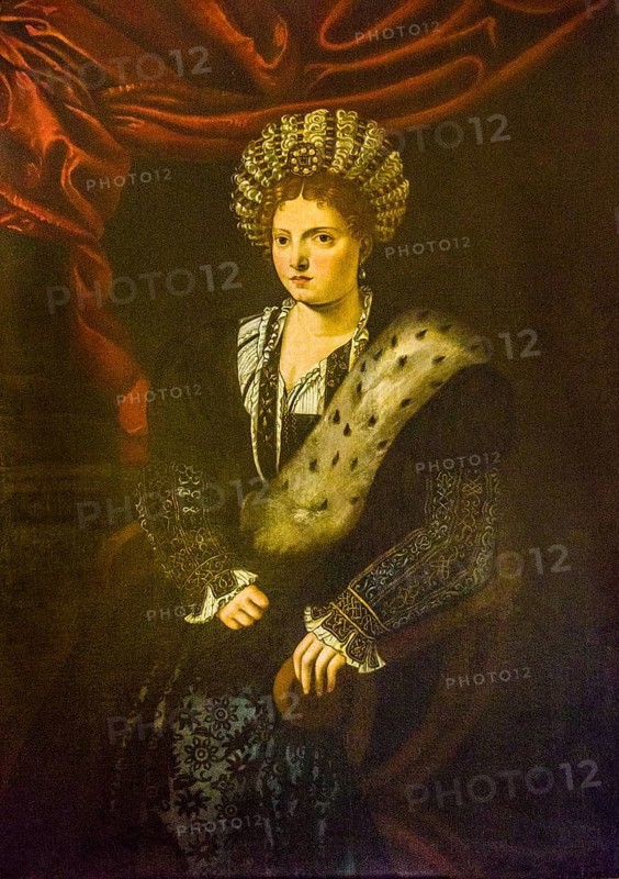 Oil painting of Isabella d'Este
