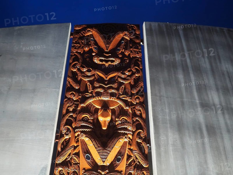 Maori carving in Rotorua