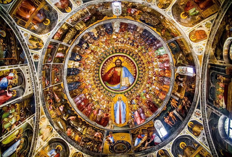 Dome fresco: Jesus as Pantocrator