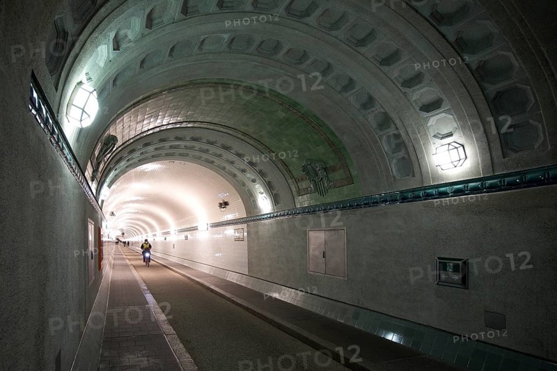 Tunnel tube