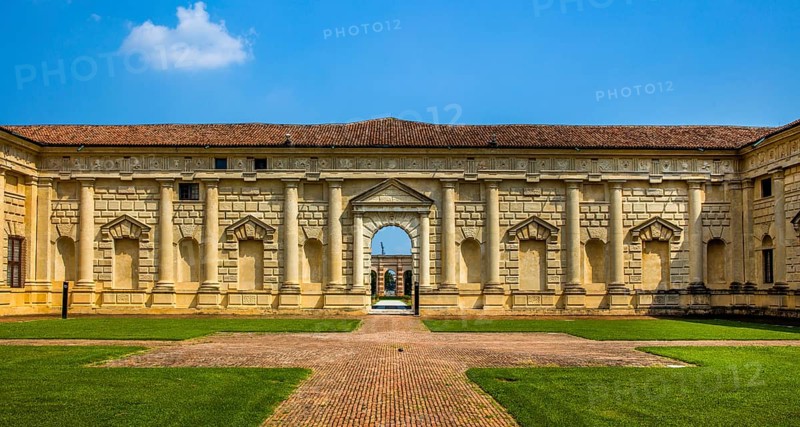 Mannerist architecture