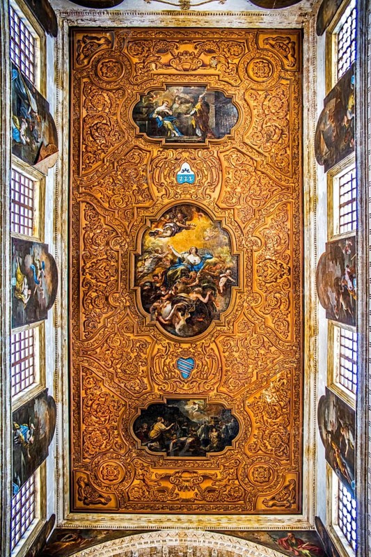 Painting gallery inside the Cattedrale di Sant'Agata