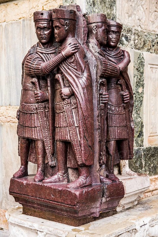Venetian tetrarch group