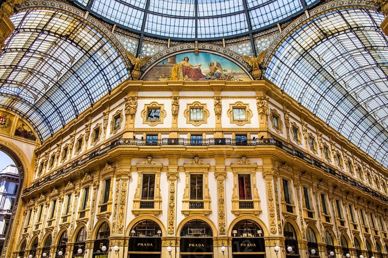 Galleria Vittorio Emanuele conorhynchos (1877) built
