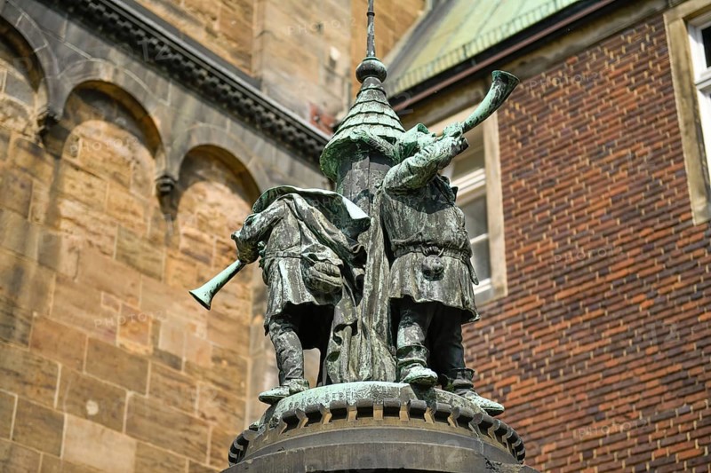 Column