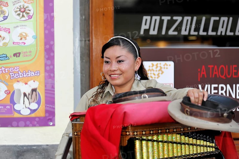 Woman at the Barrel organ
