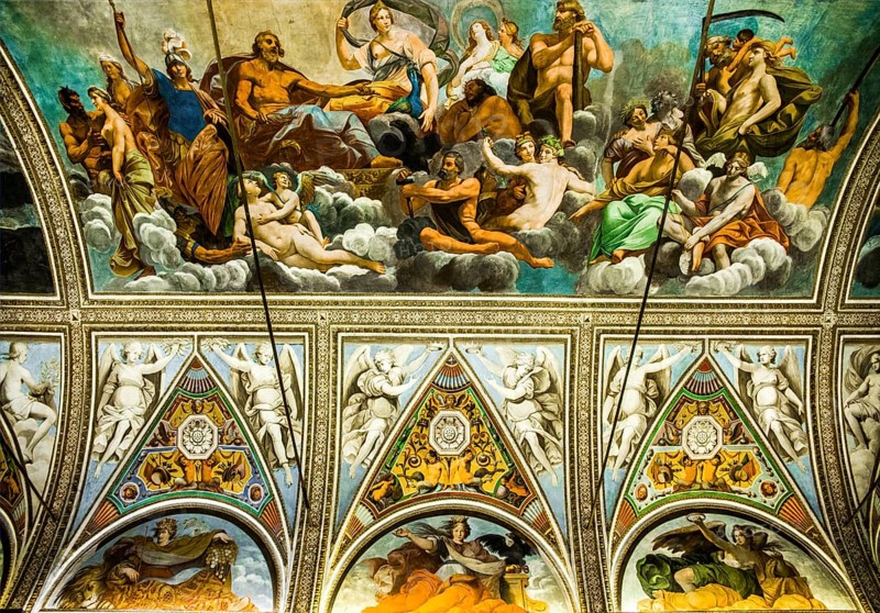 Hall of Mirrors decorated with frescoes