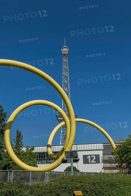 Artwork Ursula Sax Looping 1992
