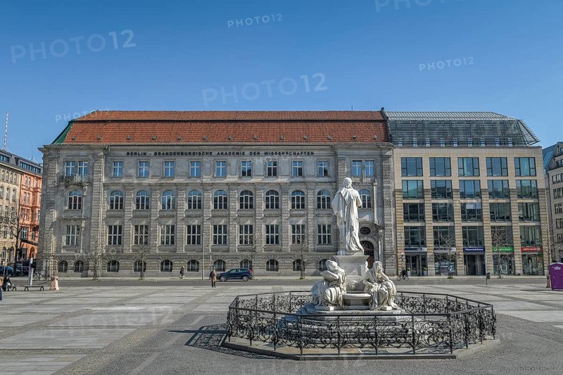 Schiller Monument