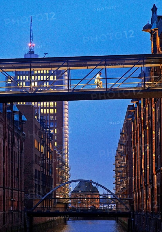 View from the Sand Bridge to Columbus House in the evening