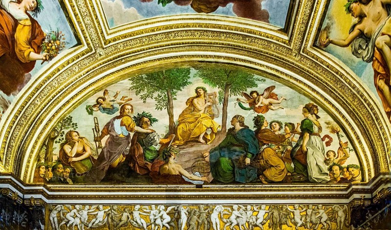 Hall of Mirrors decorated with frescoes