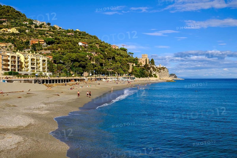 Sandy beach beach