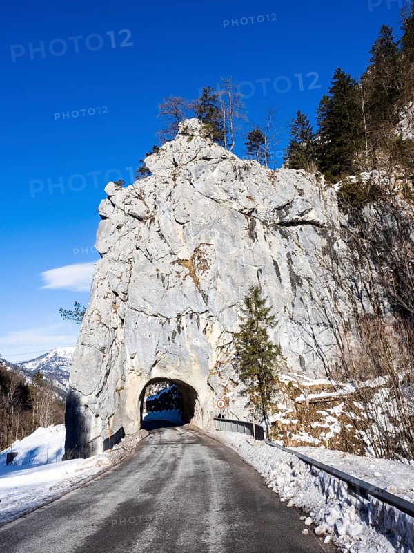 Tunnel