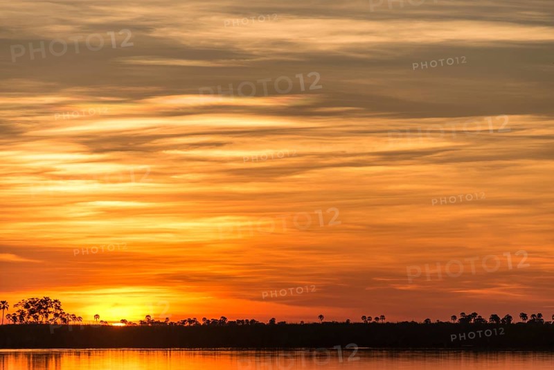 Mood after sunset at the Linyanti River
