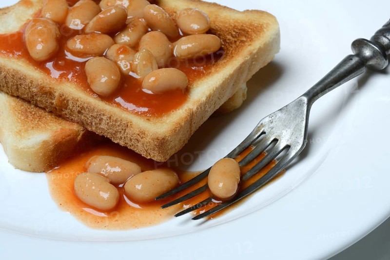 White beans with tomato sauce on toast