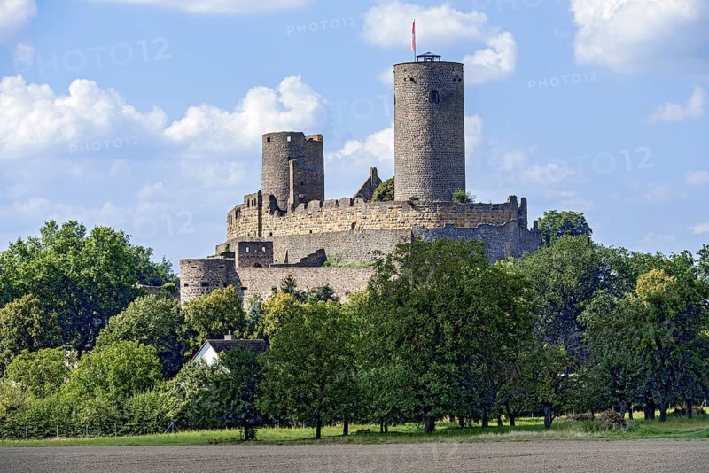 Ruins of the medieval Stauferburg Muenzenberg